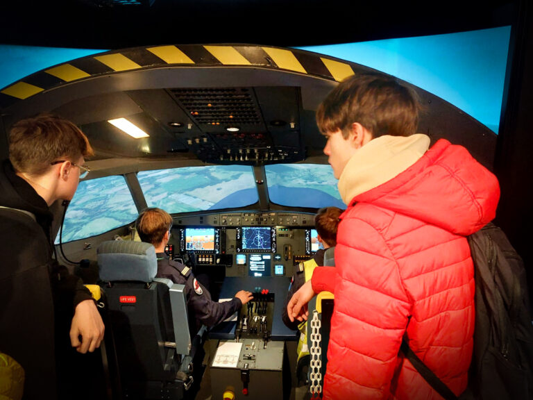 Wizyta młodzieży IV Liceum Ogólnokształcącego w Chełmie w CL oraz CSI